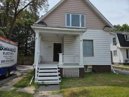 featured image of 1209 Gratiot Ave #2