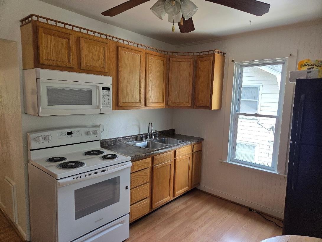 1209 Gratiot Ave #2 - Photo 5 of 11