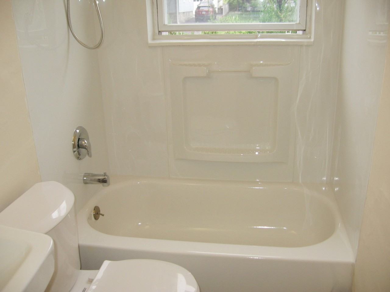 1225 S Lumber St - Photo 4 of 6