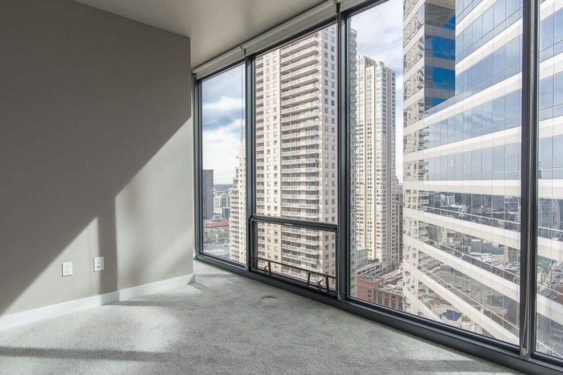 520 N Wabash Ave - Photo 6 of 14