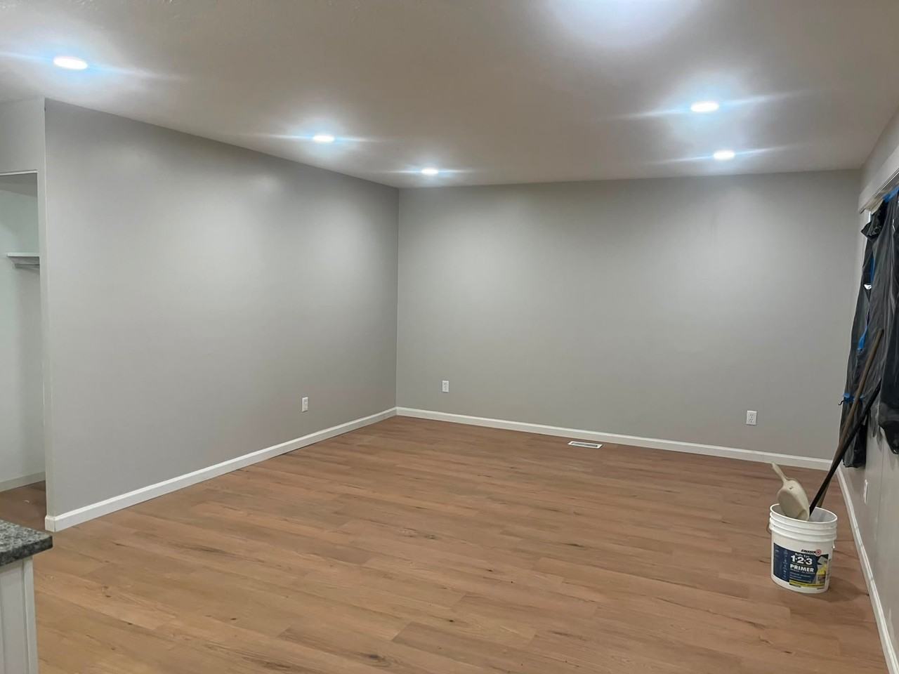 7004 Roe Blvd - Photo 2 of 12