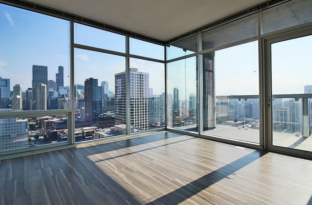 117 W Chicago Ave - Photo 2 of 14