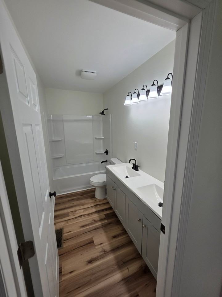 2465 Hwys - Photo 7 of 12