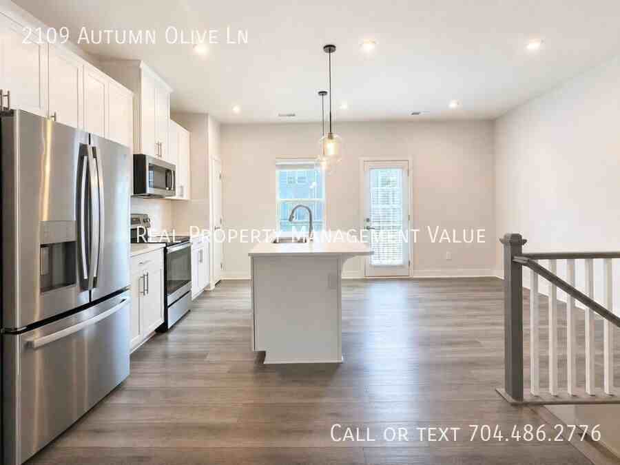 2109 Autumn Olive Ln - Photo 5 of 25