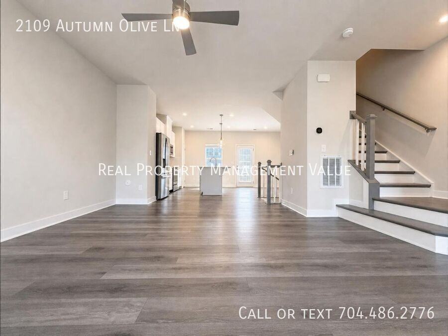2109 Autumn Olive Ln - Photo 7 of 25