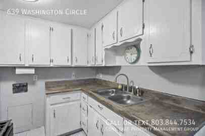 639 Washington Cir - Photo 6 of 25