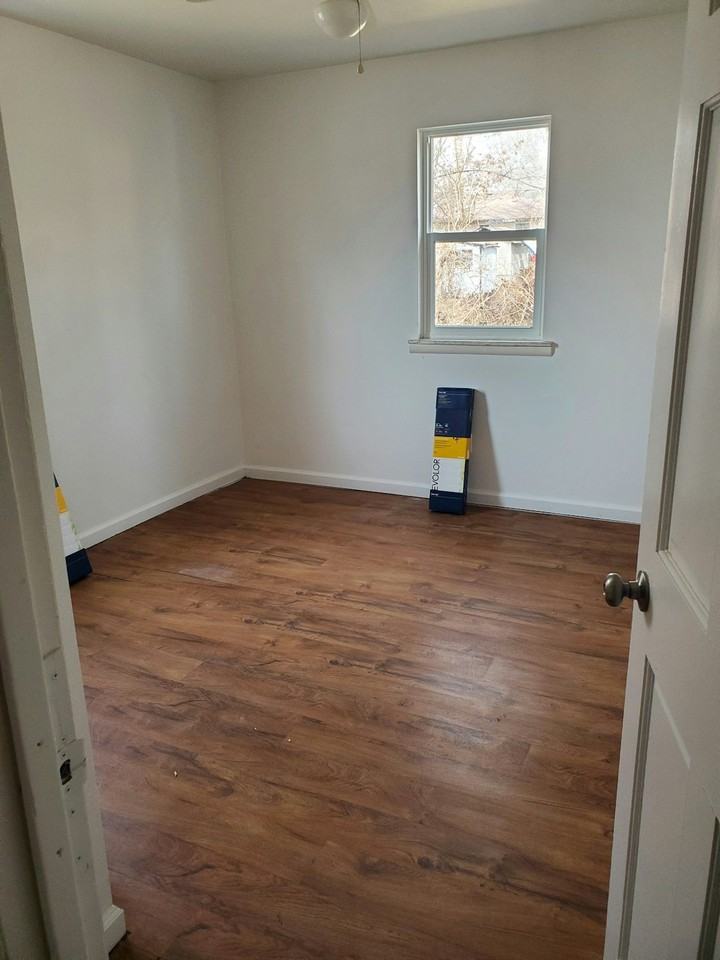 1027 East Villa Marie Street - Photo 6 of 12