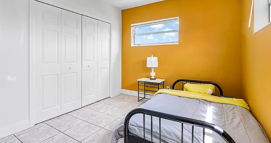 1060 Crystal Lake Drive, Unit 2 - Photo 4 of 12