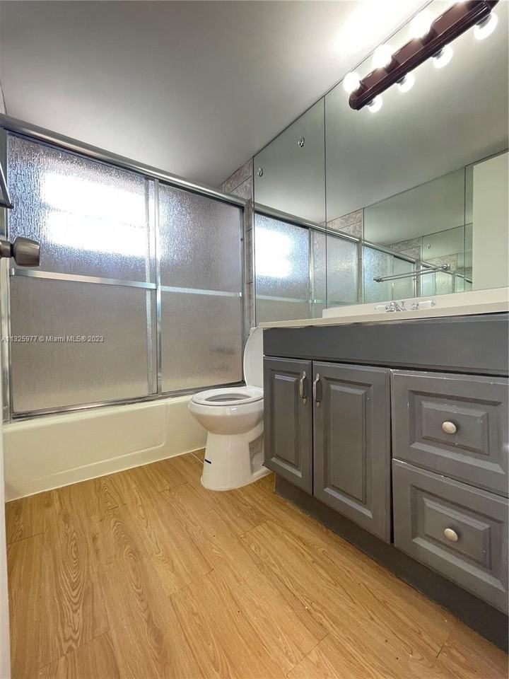 1060 Crystal Lake Drive, Unit 2 - Photo 6 of 12