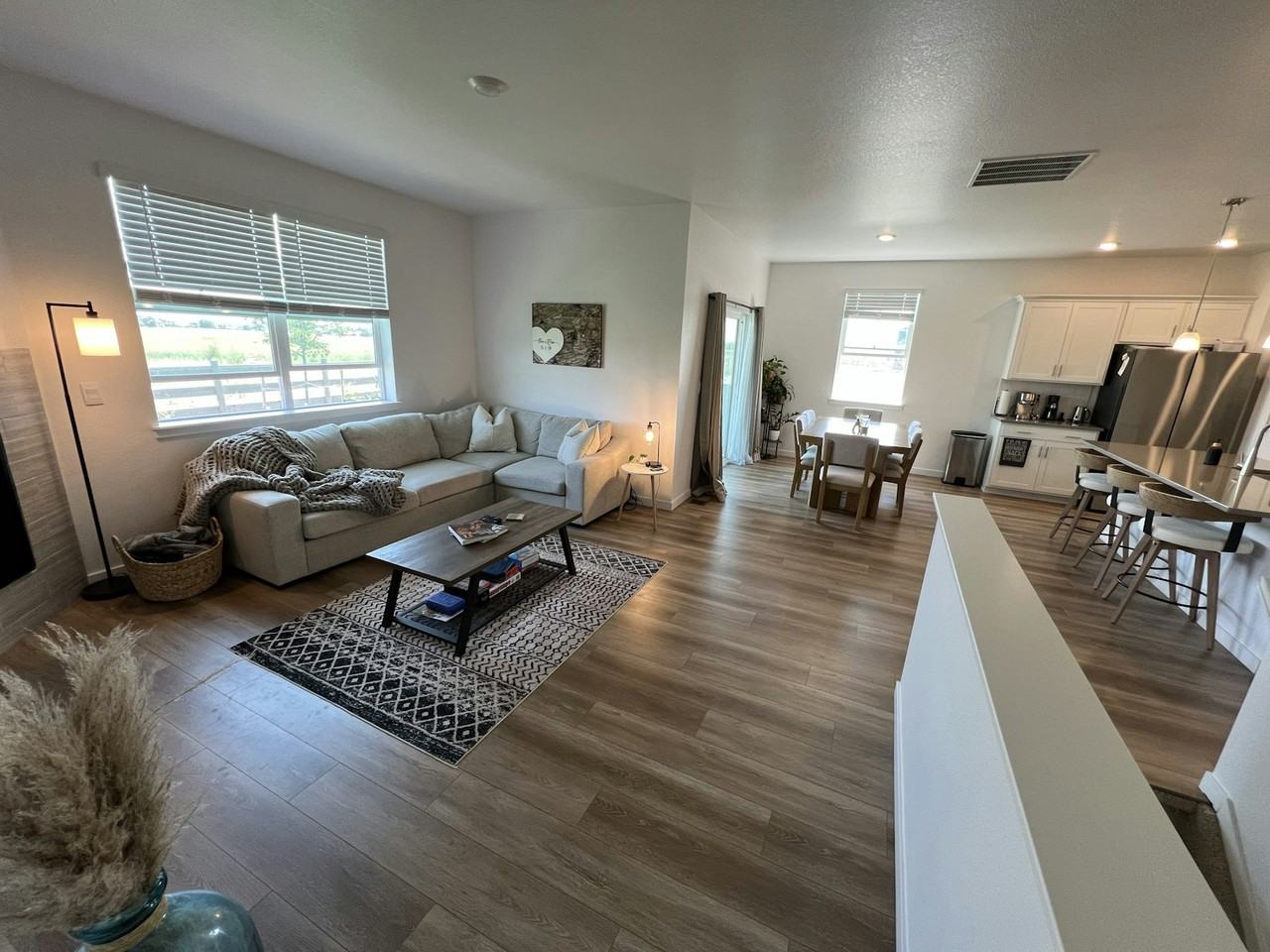 1858 Mount Monroe Drive - Photo 5 of 27