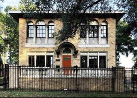 featured image of 814 N Congress St