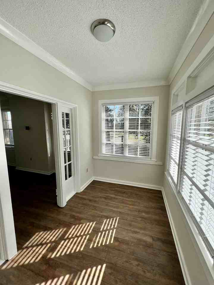 814 North Congress Street, Unit 2 - Photo 2 of 9