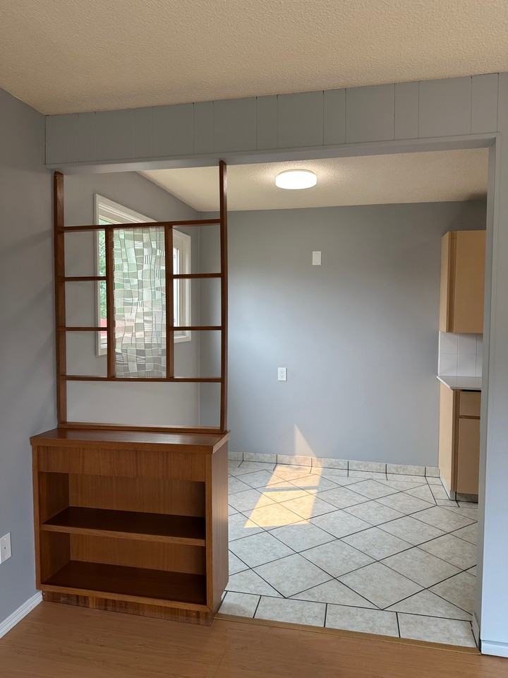 9725 130 Ave Nw #23 - Photo 3 of 10