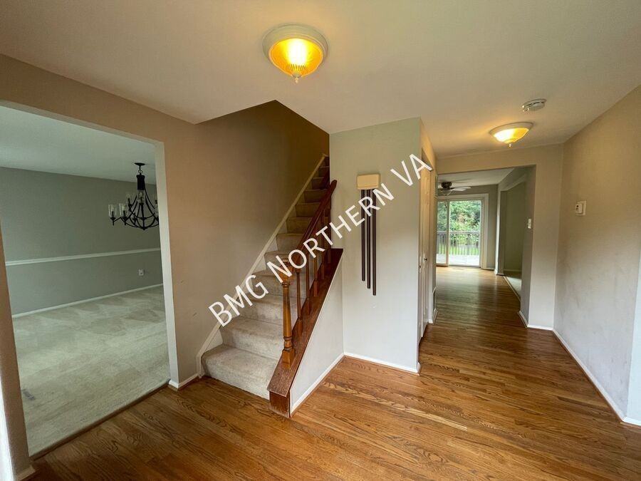 1846 Clovermeadow Dr - Photo 2 of 43