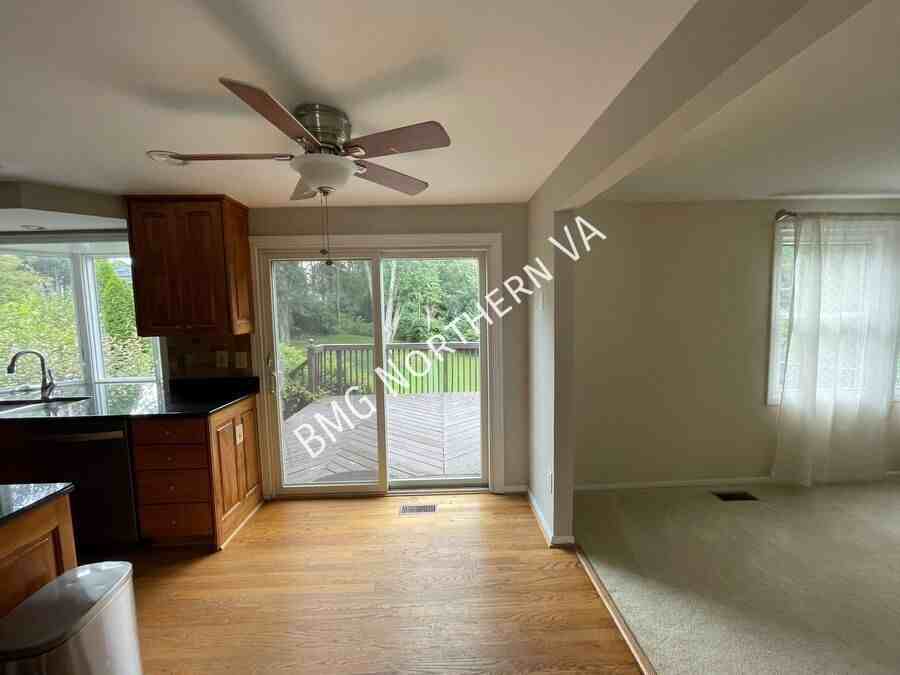 1846 Clovermeadow Dr - Photo 7 of 43