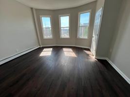 featured image of 271 Summer St #3R
