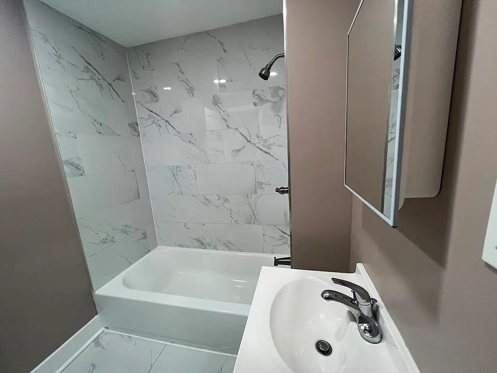 25 Ryle Ave #3 - Photo 7 of 8
