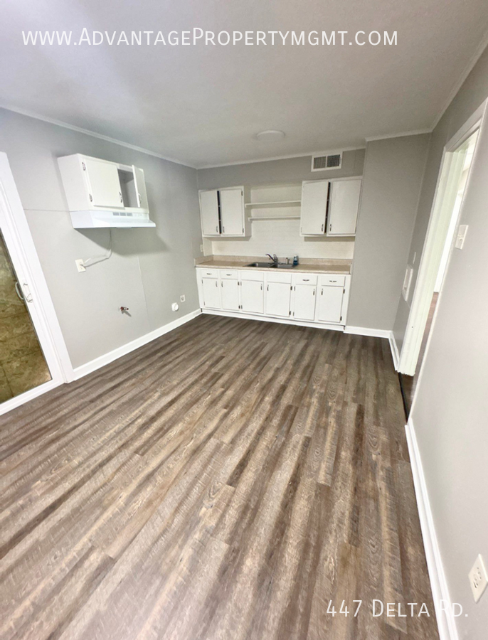 447 Delta Rd - Photo 5 of 16