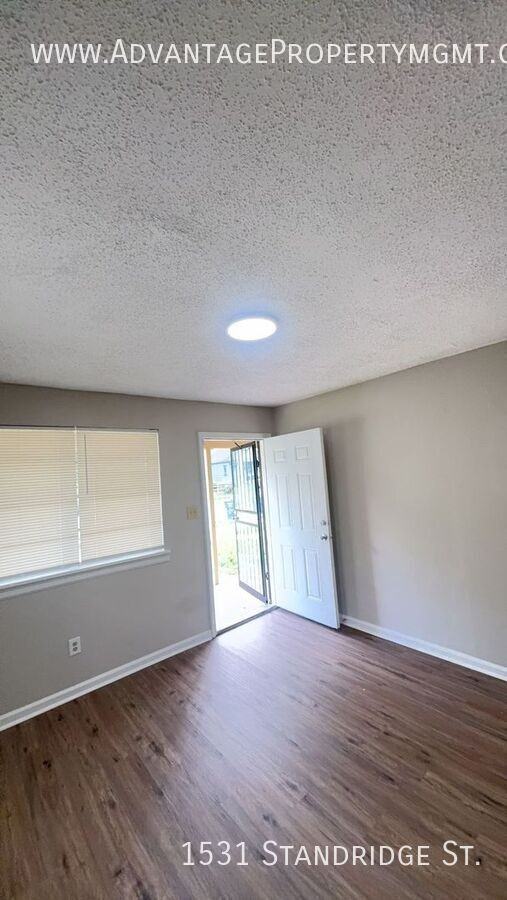 1531 Standridge St - Photo 7 of 7