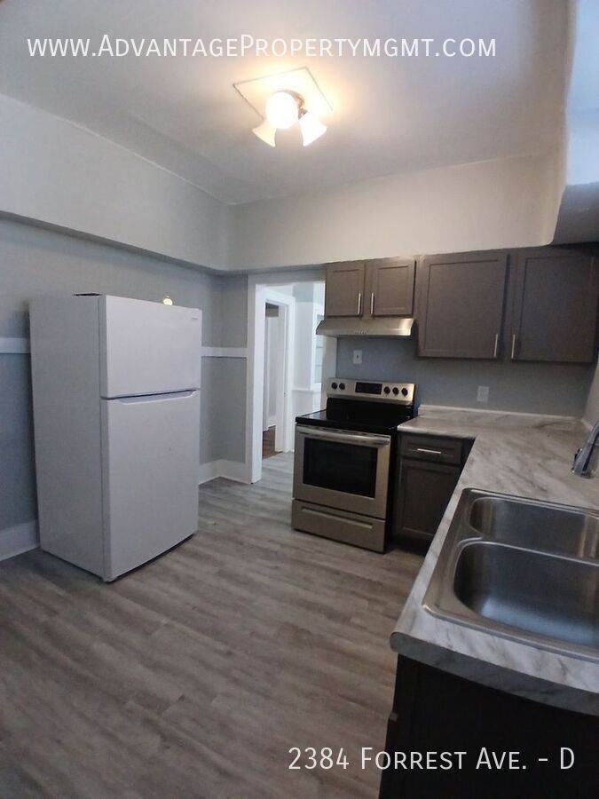2384 Forest Ave #D - Photo 7 of 17