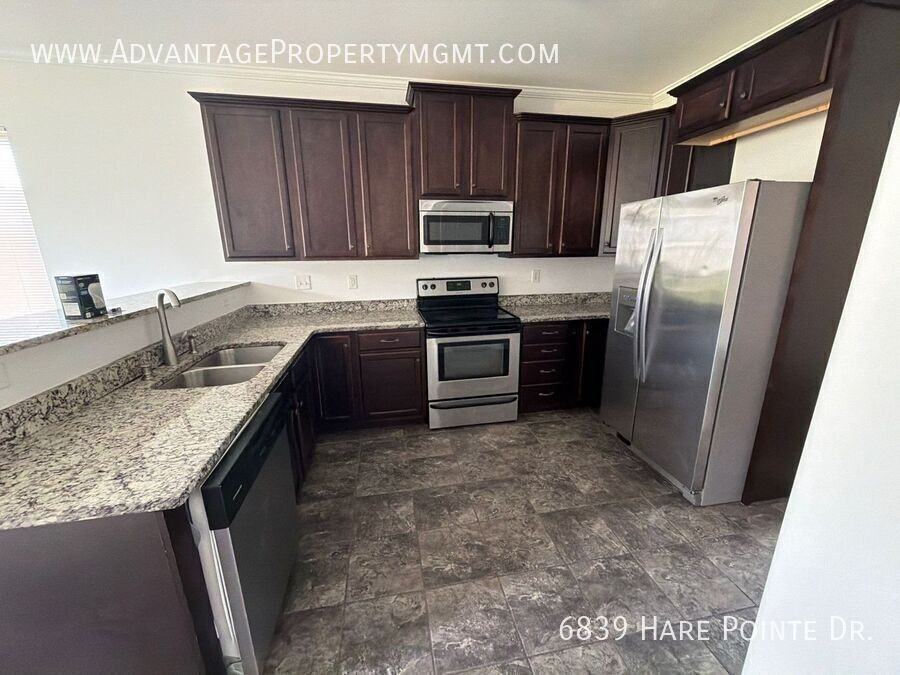 6839 Hare Pointe Dr - Photo 5 of 26