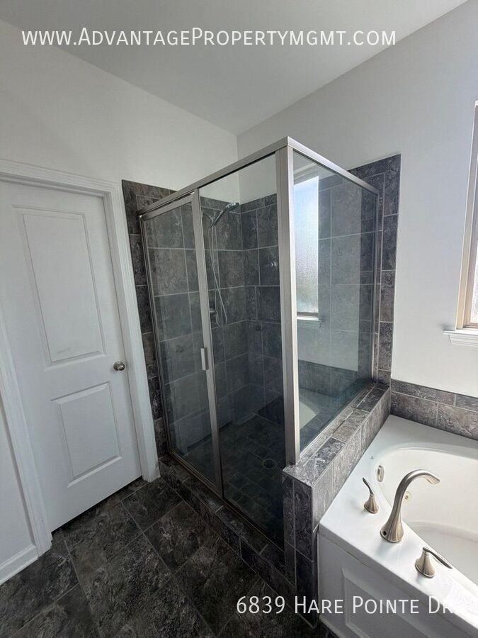 6839 Hare Pointe Dr - Photo 7 of 26