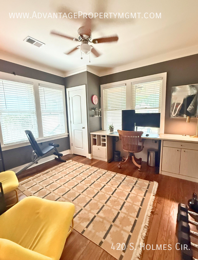420 Holmes Cir - Photo 6 of 24