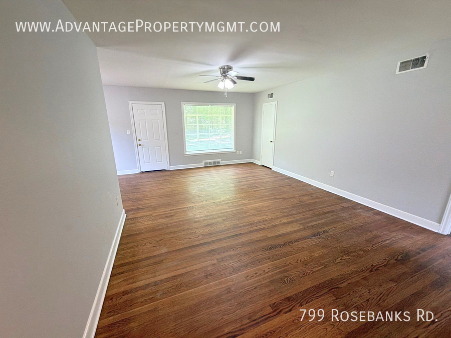 799 Rosebanks Rd - Photo 6 of 21