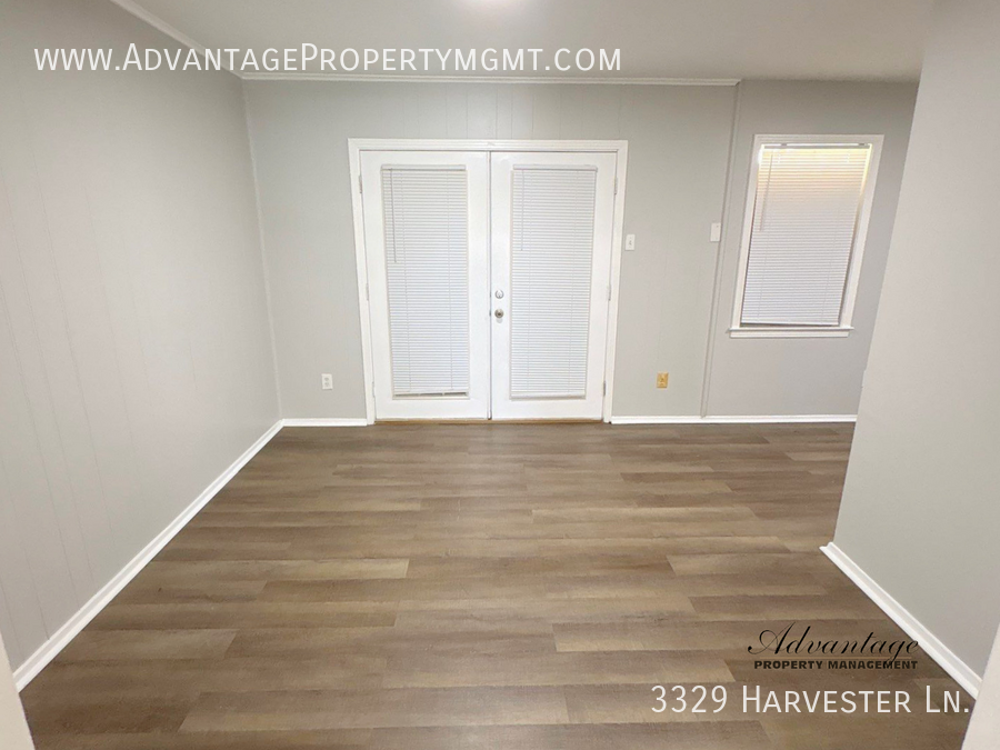 3329 Harvester Ln E - Photo 5 of 21