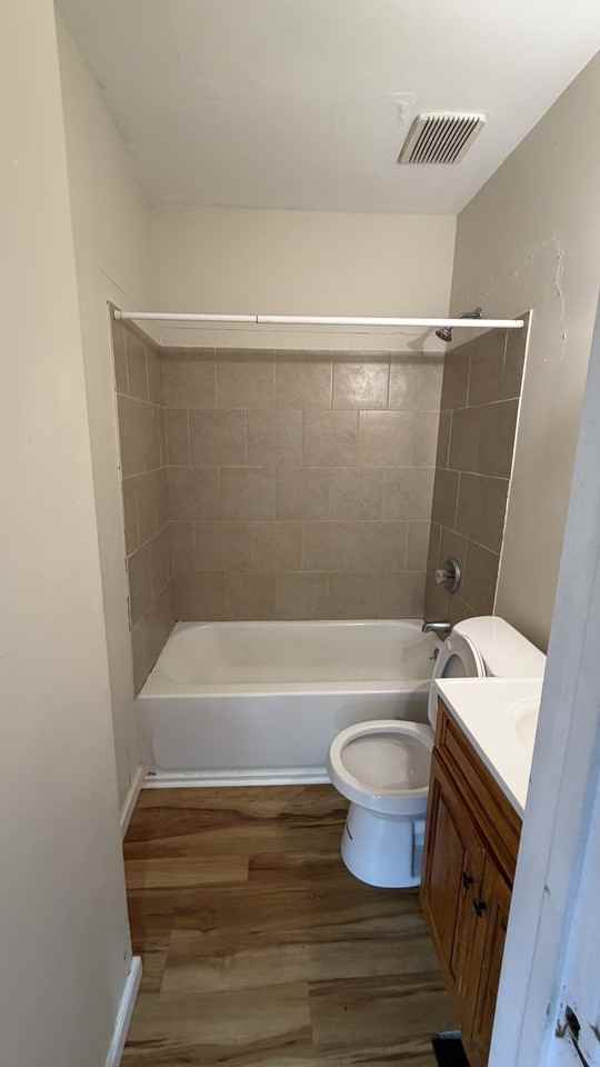 424 Columbus Ave #1 - Photo 4 of 6