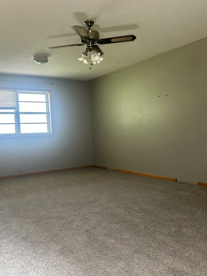 313 State Ave #1 - Photo 5 of 14