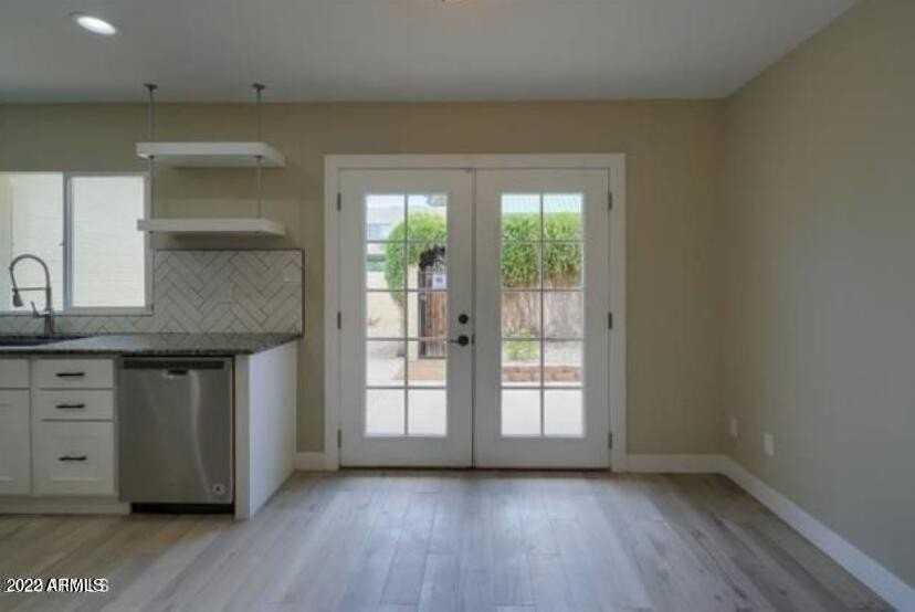 6035 N 83rd St - Photo 5 of 27