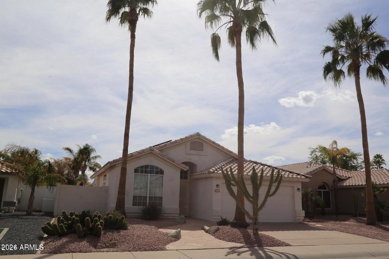 9345 E Caribbean Ln - Photo 2 of 27