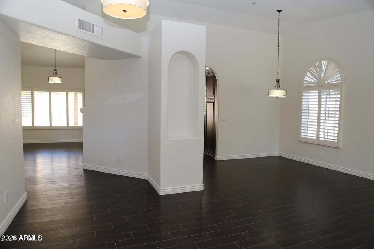 9014 E Larkspur Dr - Photo 3 of 25