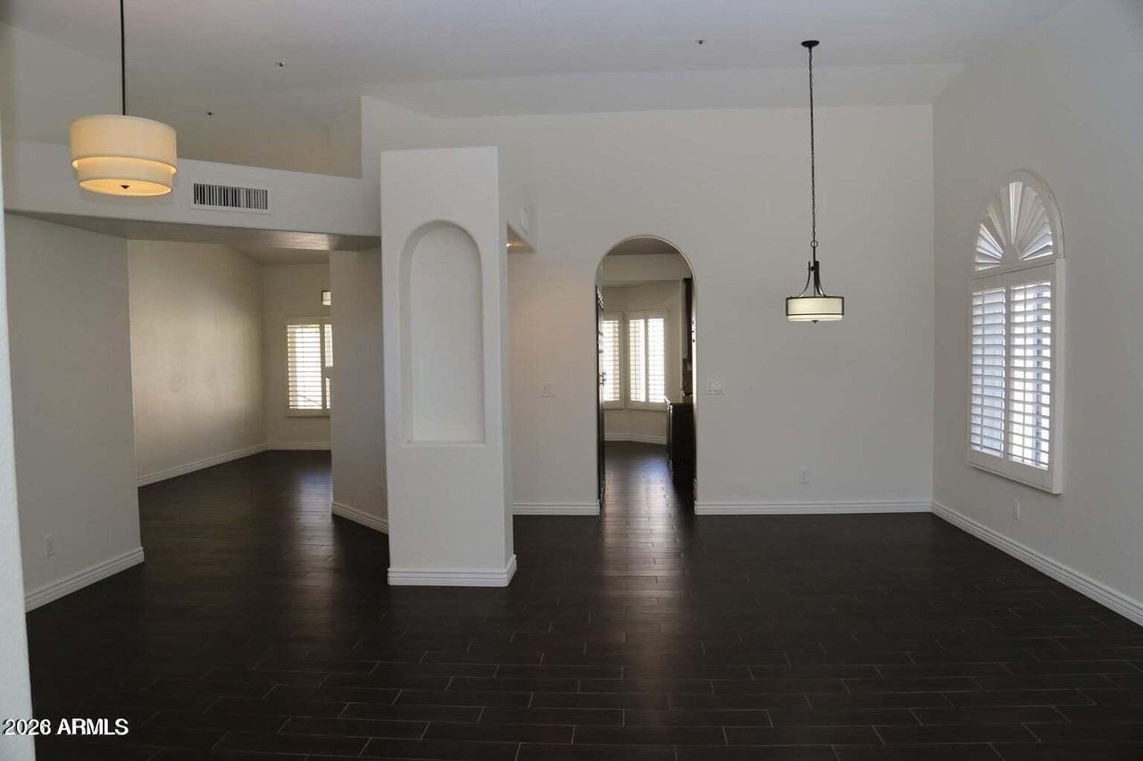 9014 E Larkspur Dr - Photo 4 of 25