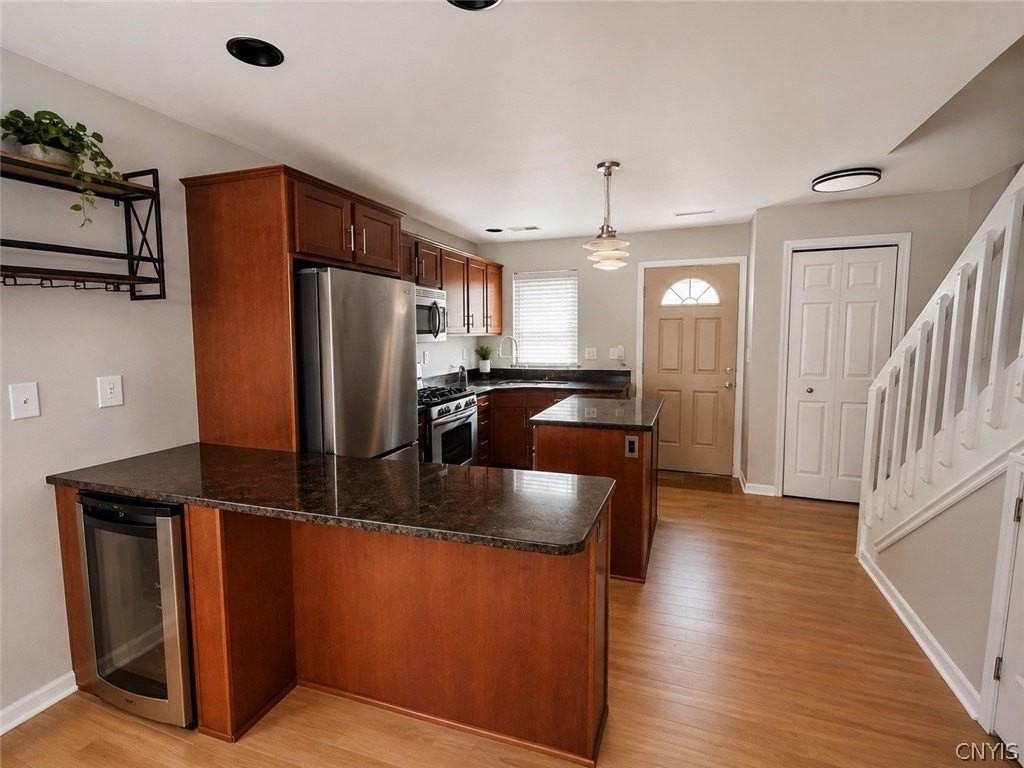 133 Walton St #119 - Photo 4 of 10