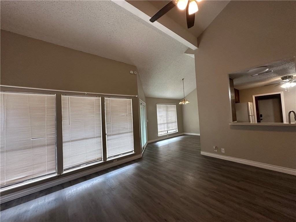 2429 Woodway Dr - Photo 5 of 28