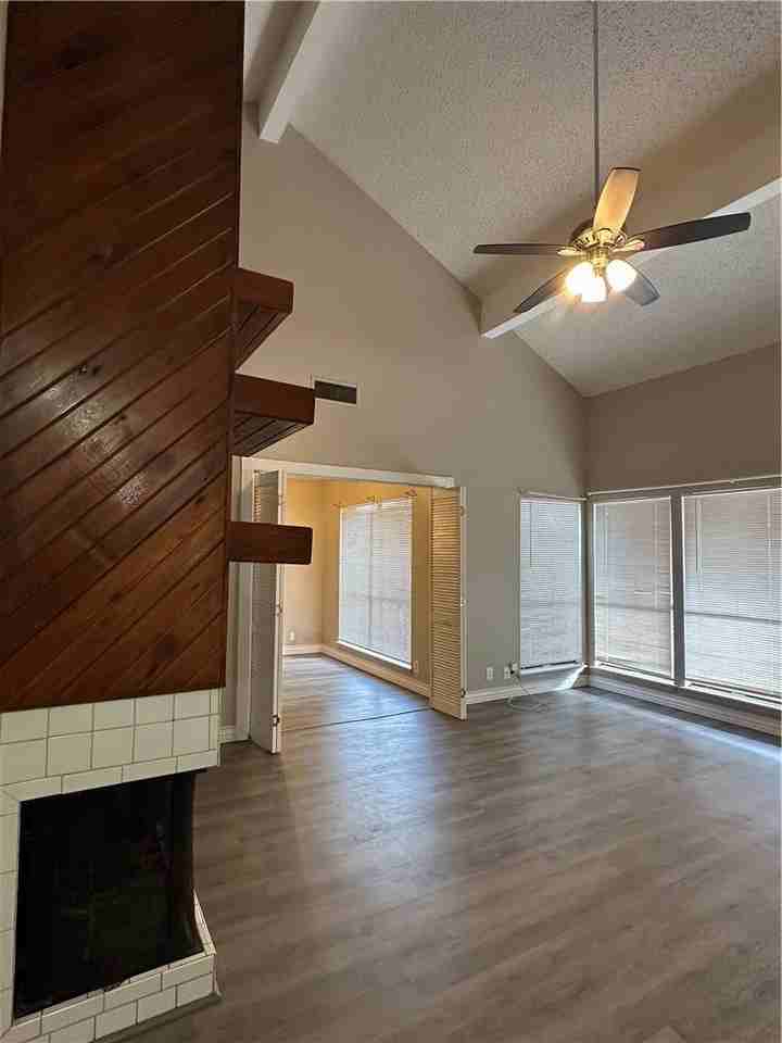 2429 Woodway Dr - Photo 6 of 28
