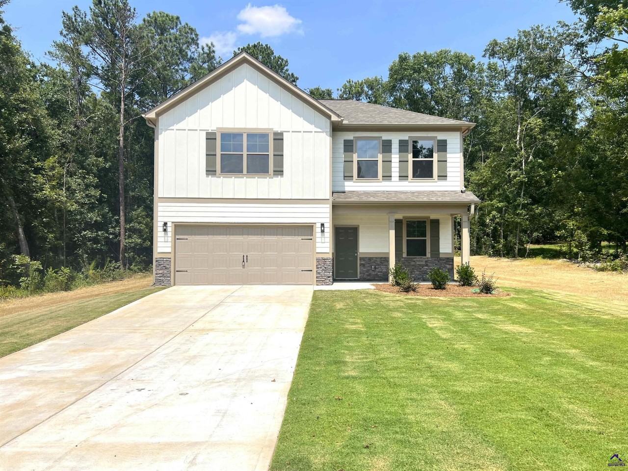 176 Country World Dr - Photo 2 of 38