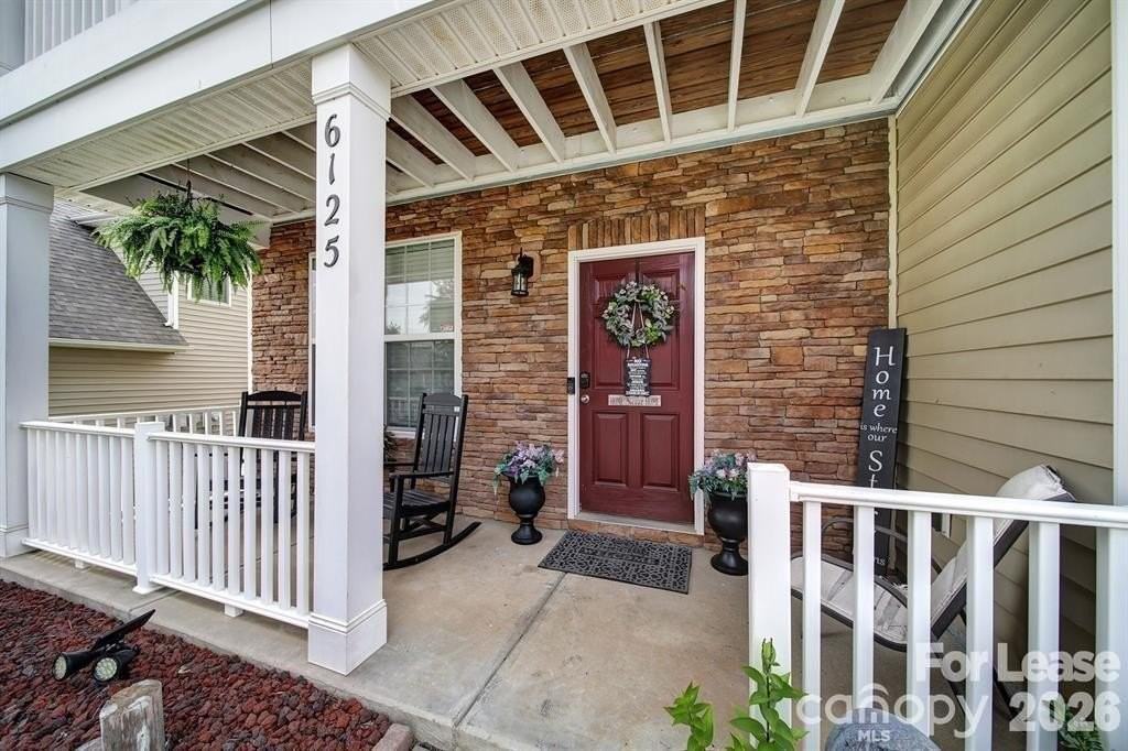 6125 Kilchurn Dr - Photo 3 of 27
