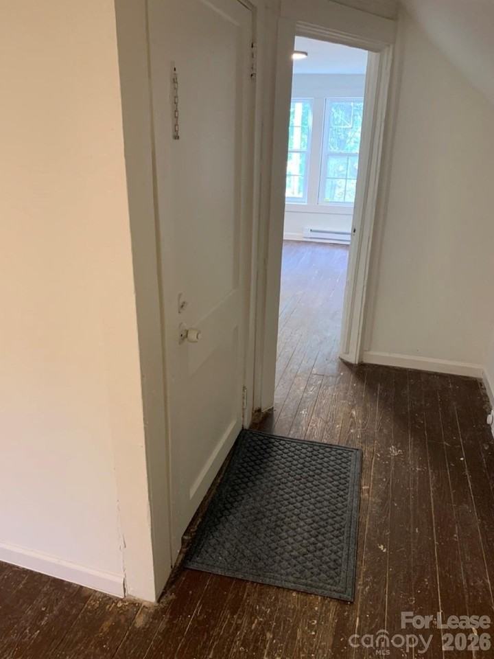 1719 E Cloaninger Ave #B - Photo 6 of 19