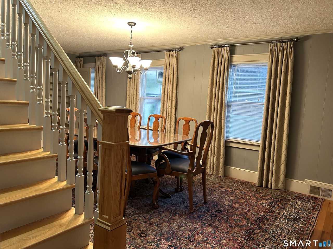102 Cottage Rd - Photo 5 of 26