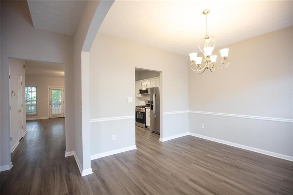 649 Kenridge Dr - Photo 7 of 32