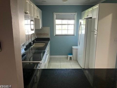 6925 Par Way - Photo 3 of 37