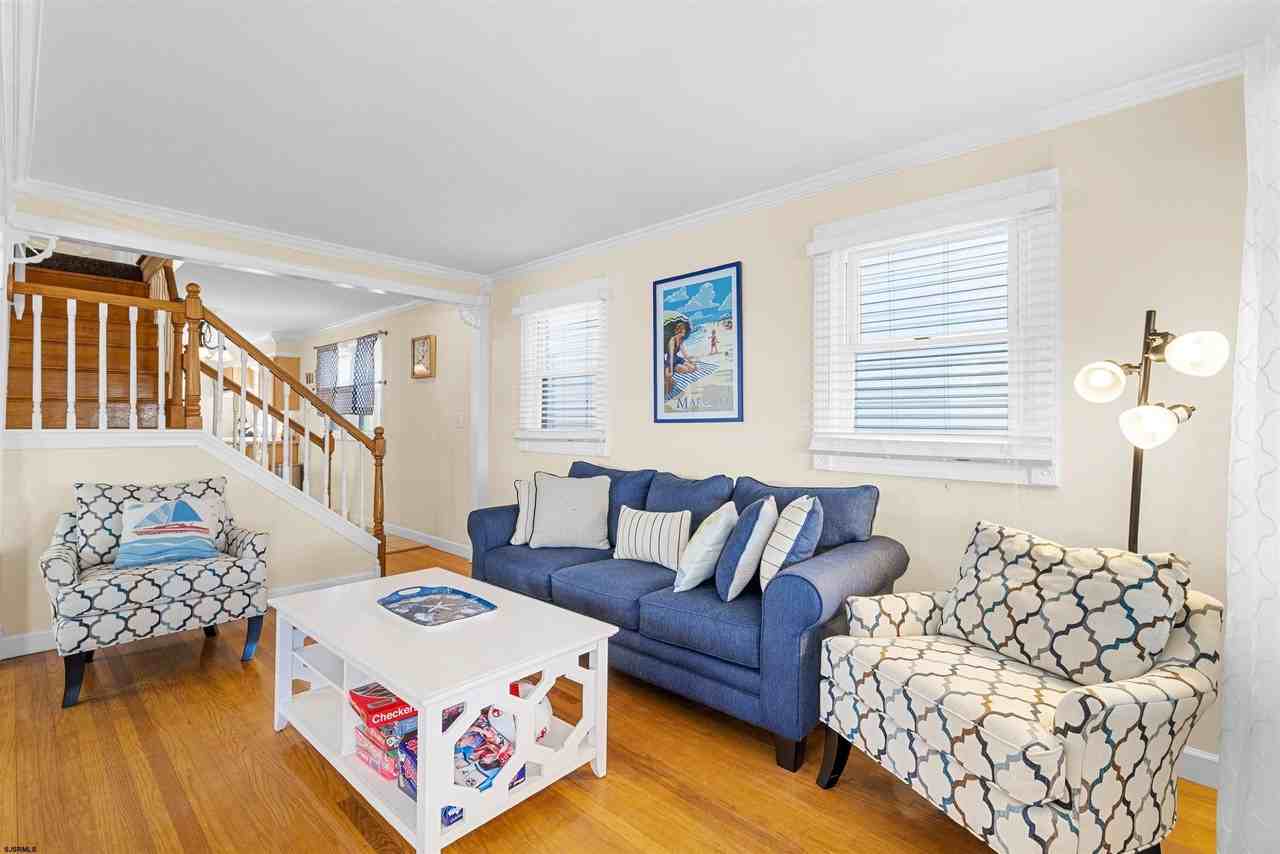 29 N Frontenac Ave - Photo 3 of 19