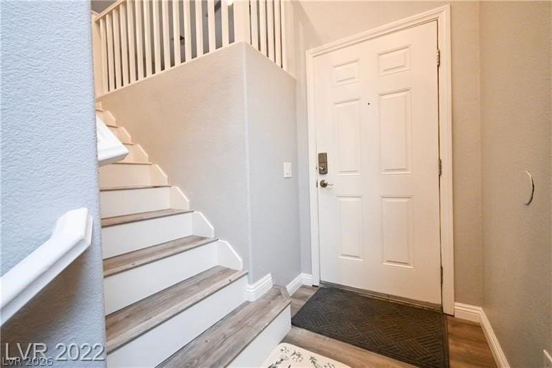7873 Sambar Ct - Photo 2 of 28