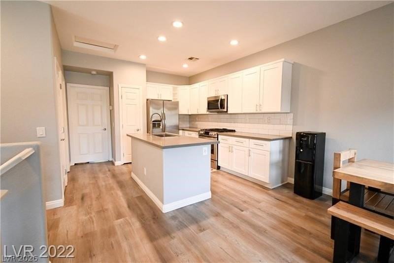7873 Sambar Ct - Photo 7 of 28