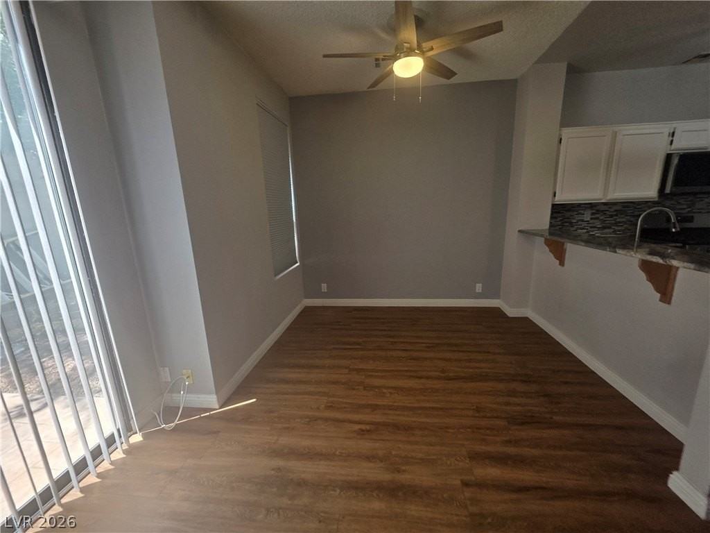 5027 Strauss Dr - Photo 7 of 25