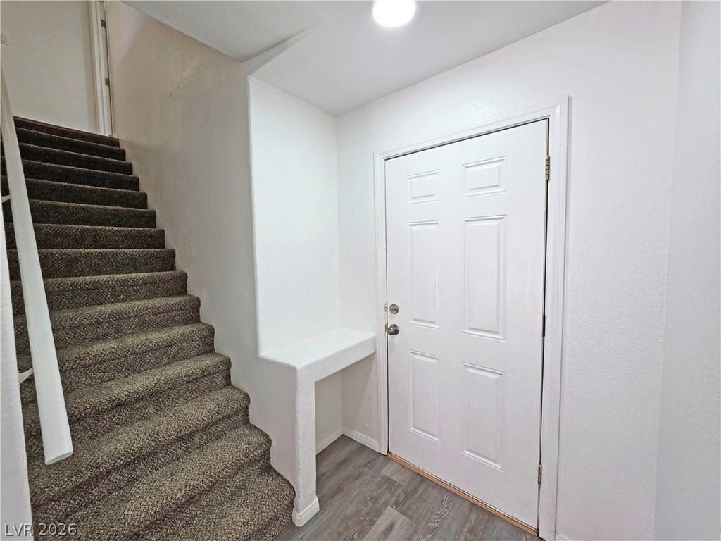 670 Bourbon St #2 - Photo 5 of 40