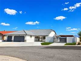 featured image of 3630 E Vineyard Dr N